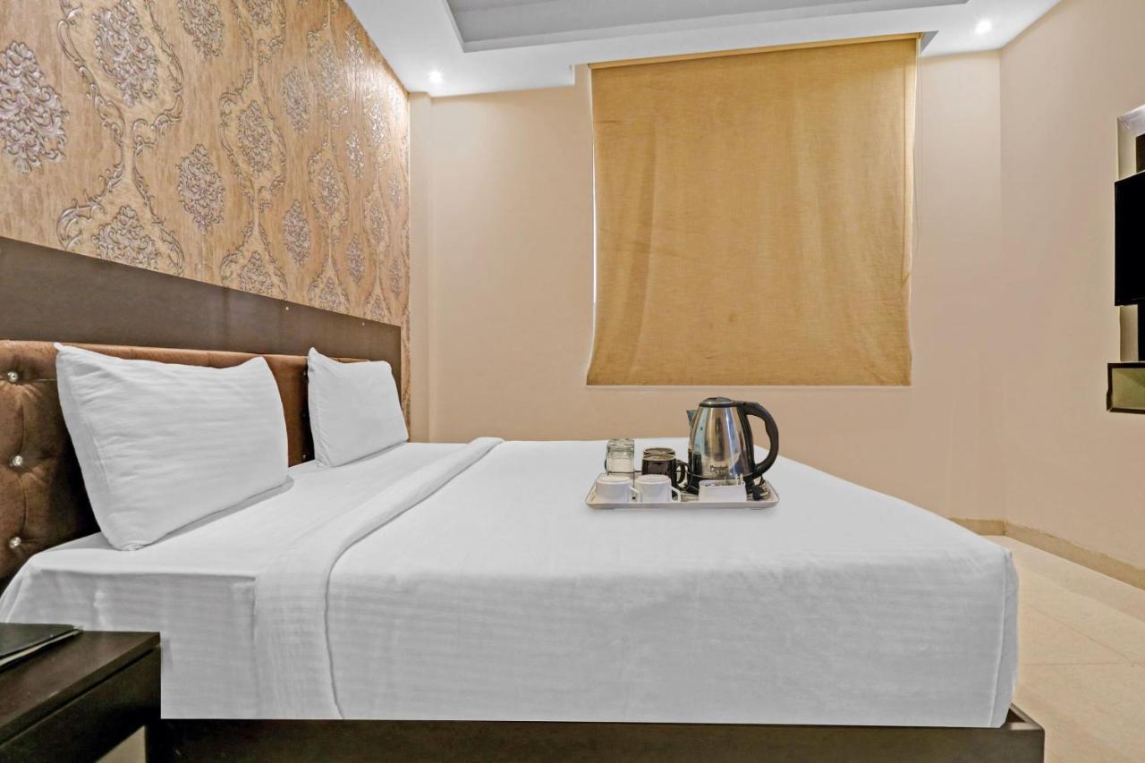 Oyo 23368 Boutique Hotel Paragon New Delhi Exterior photo